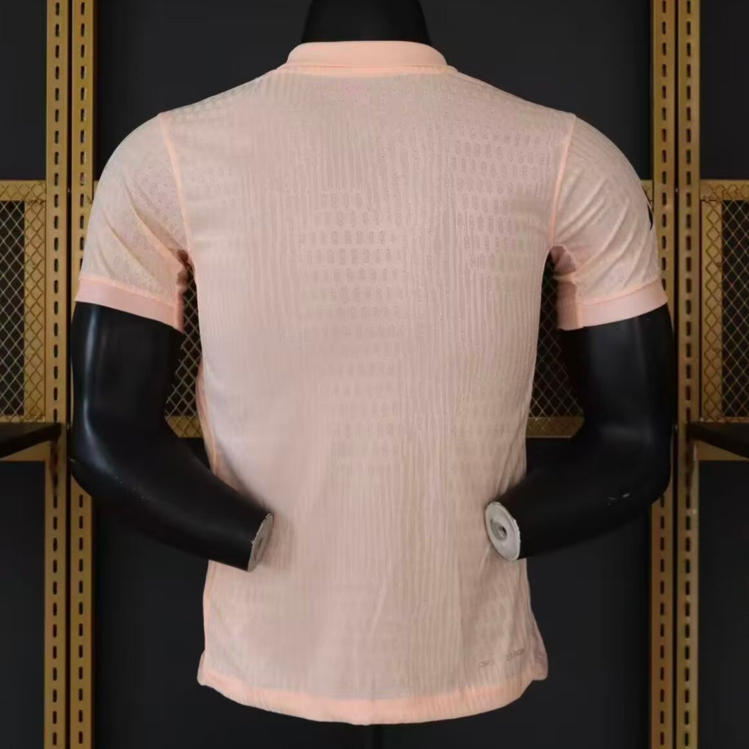 Maillot 25/26 PSG player  Spécial rose