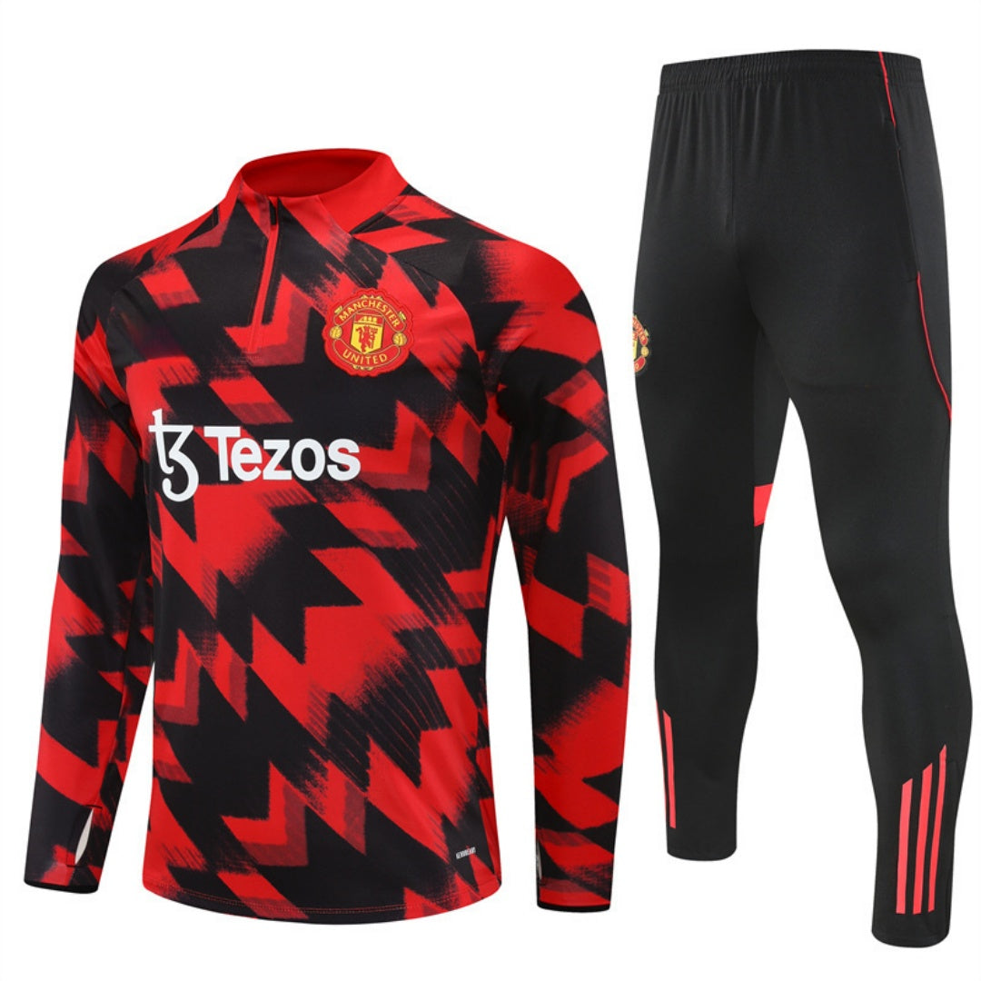 25/26 Ensemble  Manchester United red