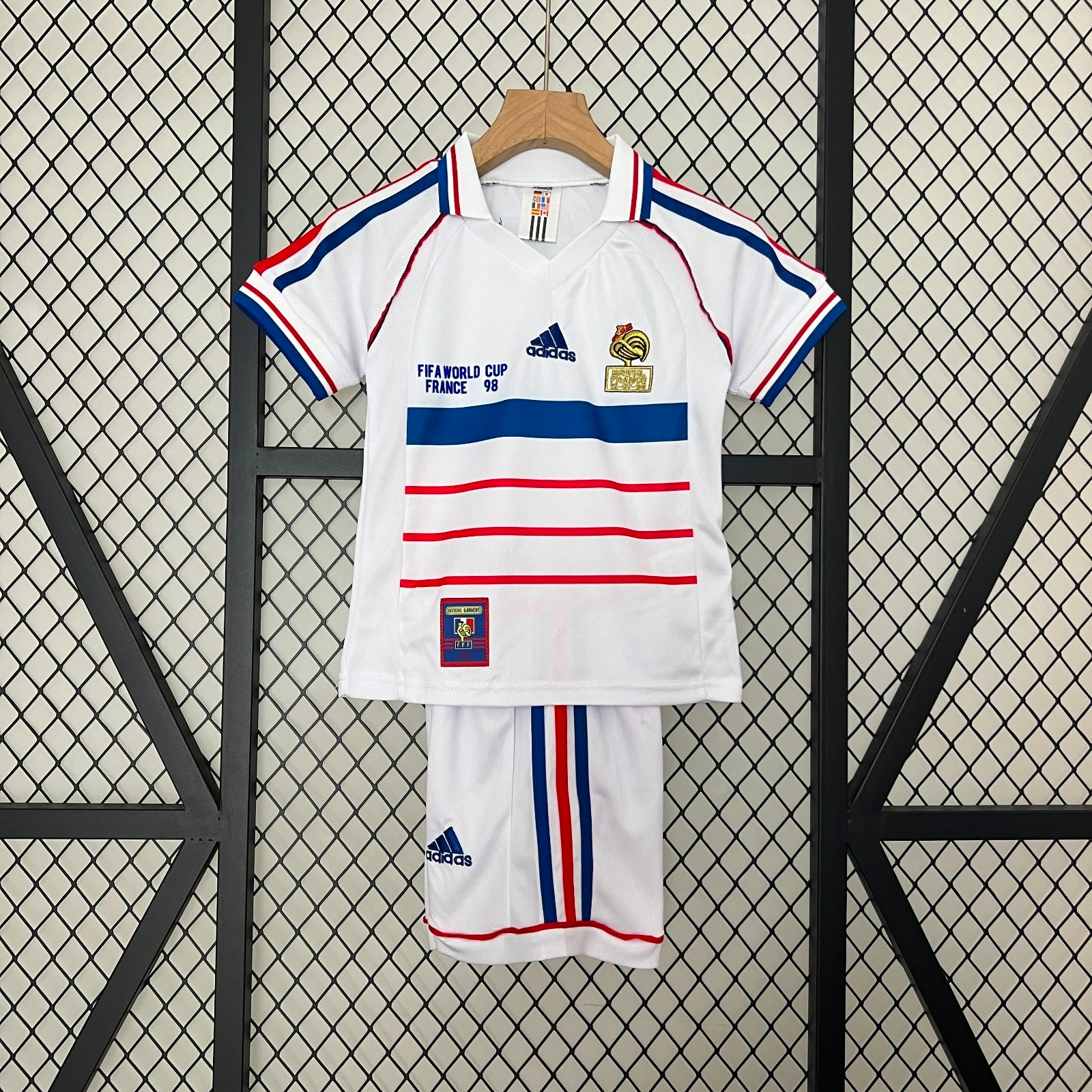 24/25 Ensemble Enfant France Rétro